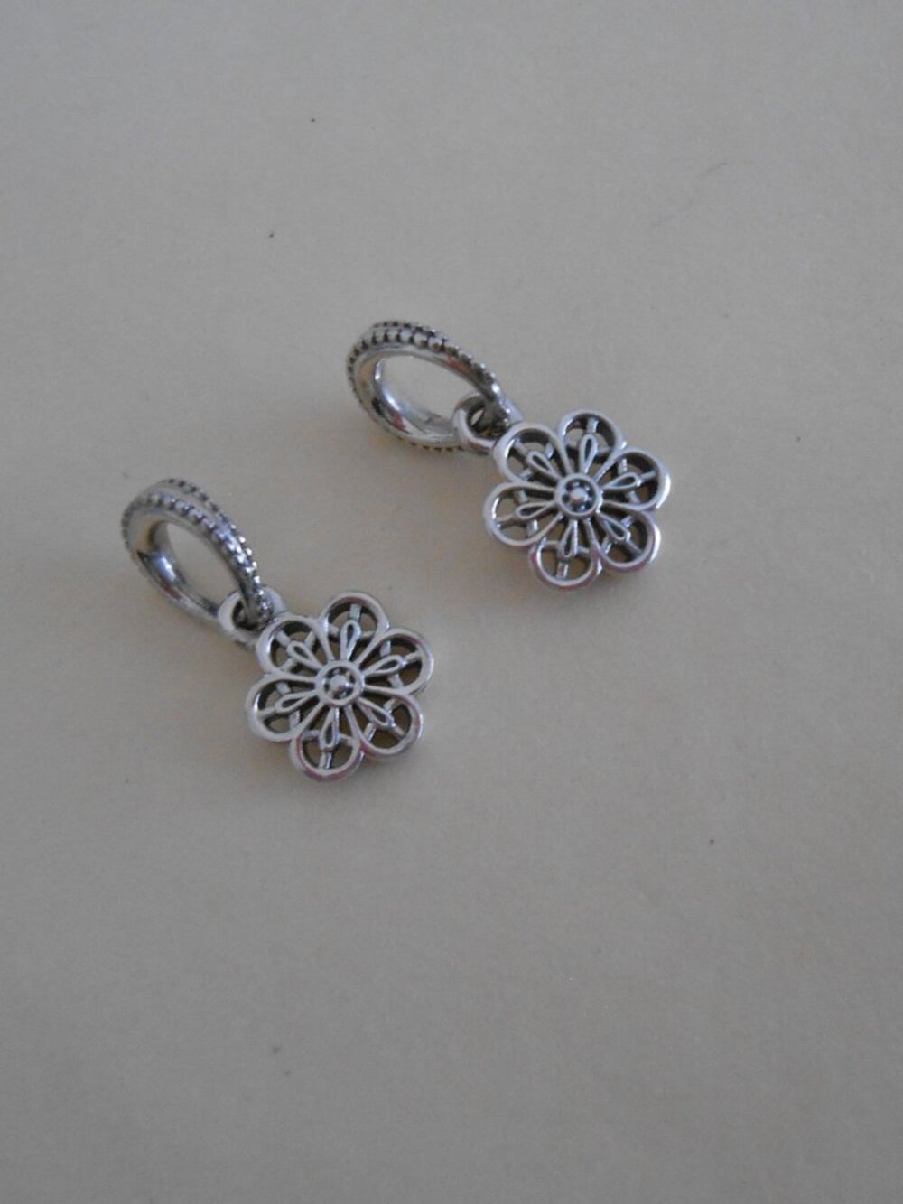 (2) Pandora Sterling Silver Floral Daisy Lace Dangle Charm Sterling Silver
